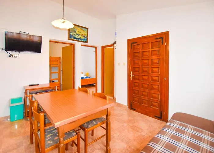 Vakantiehuis House Sea Gull Tkon