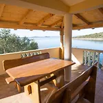 House Sea Gull Casa vacanze Tkon